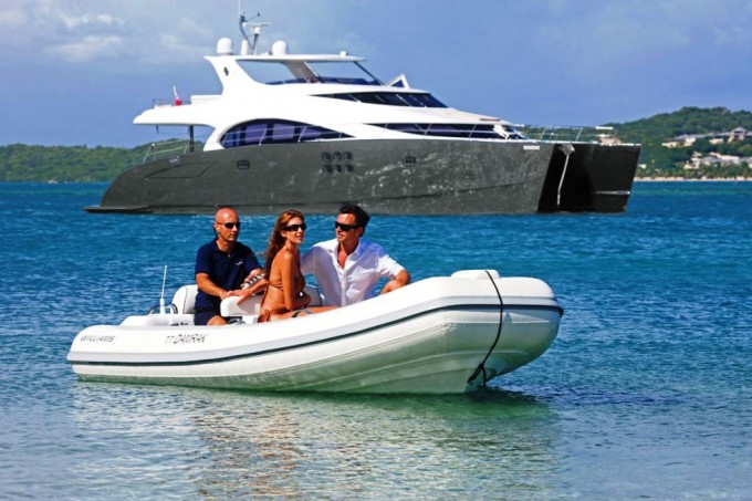 Motor Yacht�DAMRAK II
